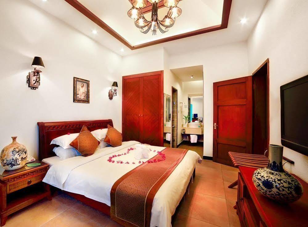 Haiyue Bay Holiday Hotel 싼야 외부 사진