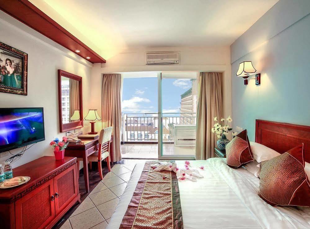 Haiyue Bay Holiday Hotel 싼야 외부 사진