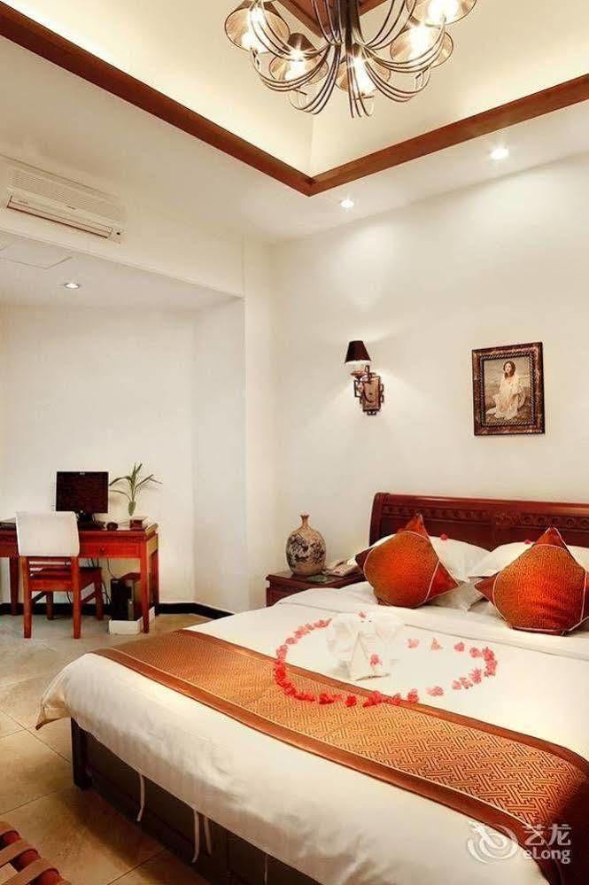 Haiyue Bay Holiday Hotel 싼야 외부 사진